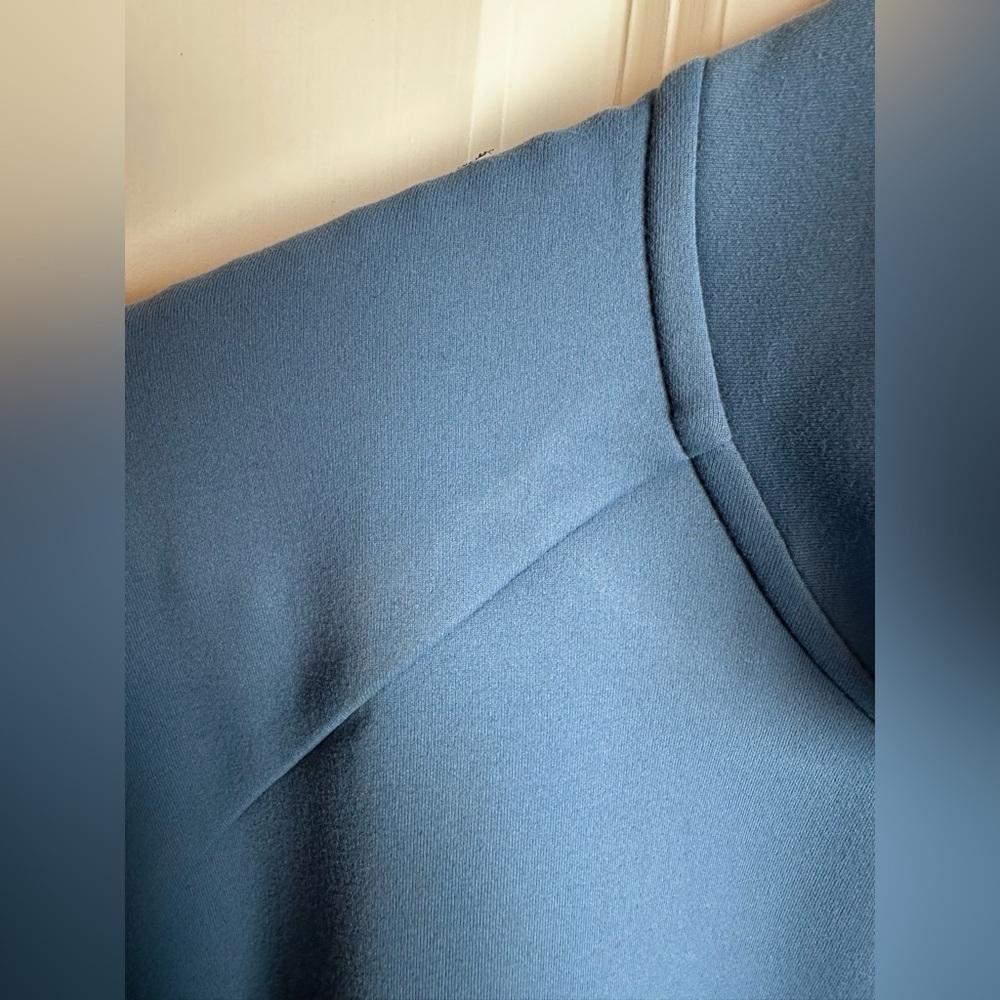 Kirkland Signature Men's Zip Up Sweater in Blue - Picture 6 of 9